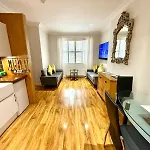 Historic Mews House 2br In Centre * Эдинбург