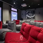 For Students Only - Kings Stables Road In Apartamento *