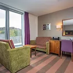 Otel Hill Place