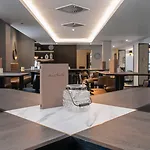 Hill Place Otel 4*