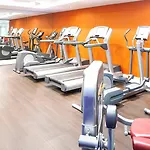 מלון Novotel Park 4*