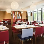 Novotel Park מלון 4*