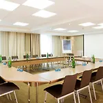 Novotel Park 4* אדינבורו