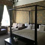 Szálloda The Salisbury 4*