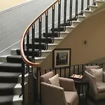 The Salisbury Edinburgh