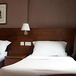 House 3*