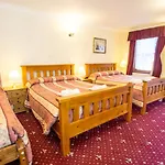 Corstorphine Hotel 3*