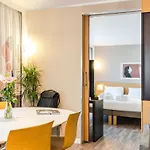 Novotel Park מלון