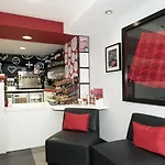 Haymarket Hub Отель