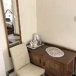 בית הארחה Dorstan House 3*