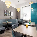 28 York Place 3* Edinburgh
