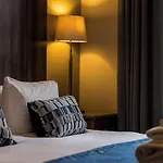 Hotel 28 York Place 3*