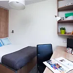 Hotel apartamentowy Unite Students - Chalmers Street - The Meadows Edynburg