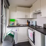 Destiny Student - Murano Apartment Edinburgh