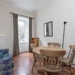 Apartman 3 Bedrooms Flat In New Town , Lothian Road *