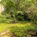 3 Bedrooms Flat In New Town , Lothian Road Apartman
