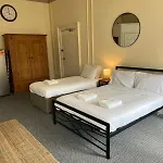 Travel Hotel