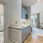 Righ Residences - George Street 公寓式酒店
