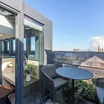 Righ Residences - George Street
