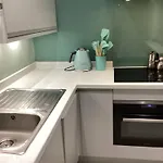 בית אירוח Ground Floor Shared With Host *