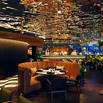Hotel W 5*
