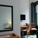 4 Friends House 爱丁堡