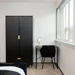 Two Double Bedroom On The Royal Mile شقة *