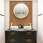 Leith Hospital - A Boutique Family Let In Leith *