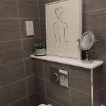 Apartament Elegant 3br At Haymarket *