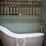 Luxury Flat With Ensuite 아파트 *