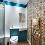 Luxury Flat With Ensuite * Edinburgh