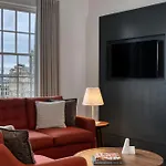 Old Town Chambers, Autograph Collection 5*