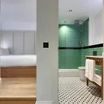 Aparthotel Old Town Chambers, Autograph Collection