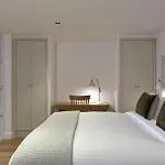 Aparthotel Old Town Chambers, Autograph Collection