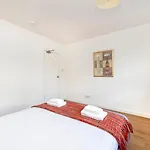 Διαμέρισμα 2-bedroom Old Town On Royal Mile *