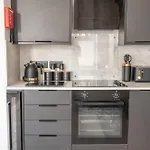 Easter Cosy 4 Bedroom - Apartament