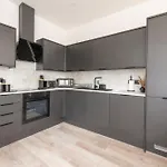 Easter Cosy 4 Bedroom - Edynburg