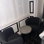 Kingsley Guest House 4*