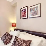 West Port - 2br In The Heart Of The Old Town Just Off The Grassmarket Edinburgh