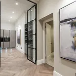 Luxury Georgian Retreat By Sovo *