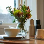 Merchiston 1 In Shared With Parking - Homestay szállás Edinburgh