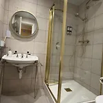 Kingston 3* Edinburgh