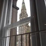 Spacious Luxe 2-bed Near The Centre - Flat 6, Elgin House Appartamento