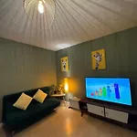 Immaculate Central Flat Near Edinburgh Castle With Free Private Parking Апартаменты Эдинбург