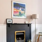 بيت للعطل Edinburgh, Deanvillage Cosy Hideaway