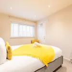 Bright 1-bed With Garden Near Braid Hills Golf Course 度假居