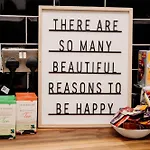 Monty's - 10 Guests 7 Beds Centre Ferienhaus *