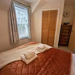 Charming Center With Free Parking Feriehus Edinburgh