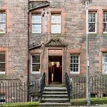Edinburgh, Deanvillage Cosy Hideaway بيت للعطل