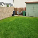 Entire 3 Bedroom House In Suburban Area